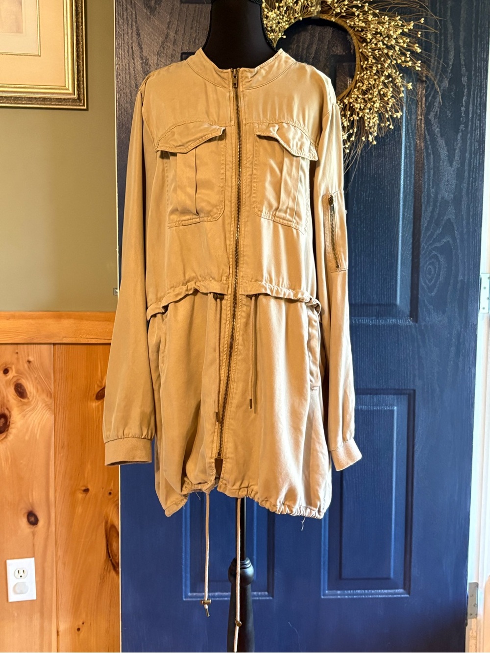 BKE Women’s Tan Belted Coat Military Jacket Zip Front Pockets Collar Size Large